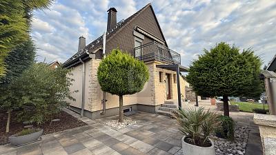 Familienparadies mit Wintergarten in Fuldatal, 34233 Fuldatal (Wolfsanger/Hasenhecke)