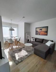 Terrassenwohnung in Stuttgart – Grün & gemütlich, 70567 Stuttgart (Möhringen)