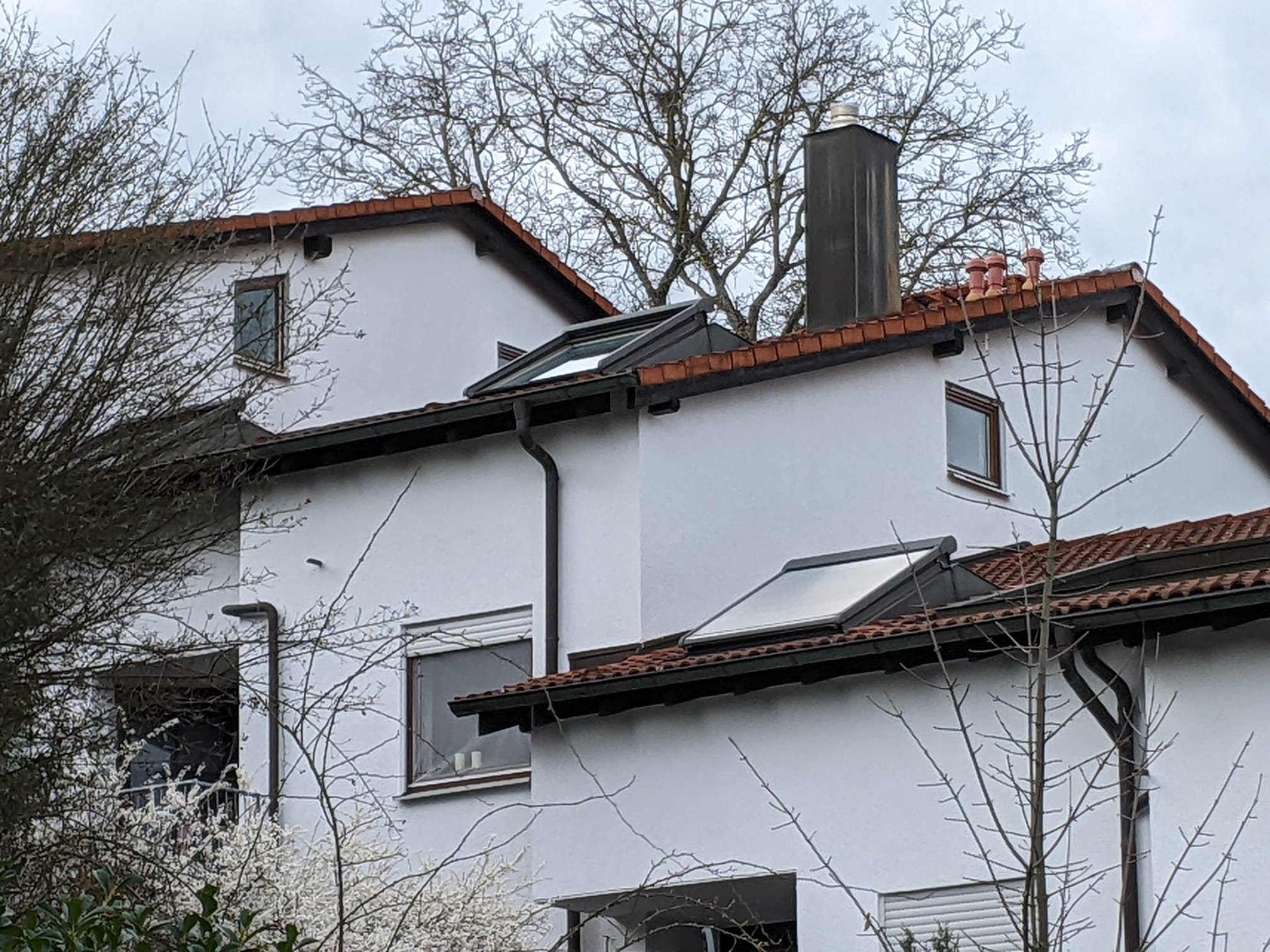 Charmante DG-Wohnung in Weissach – Ihr neues Zuhause, 71287 Weissach