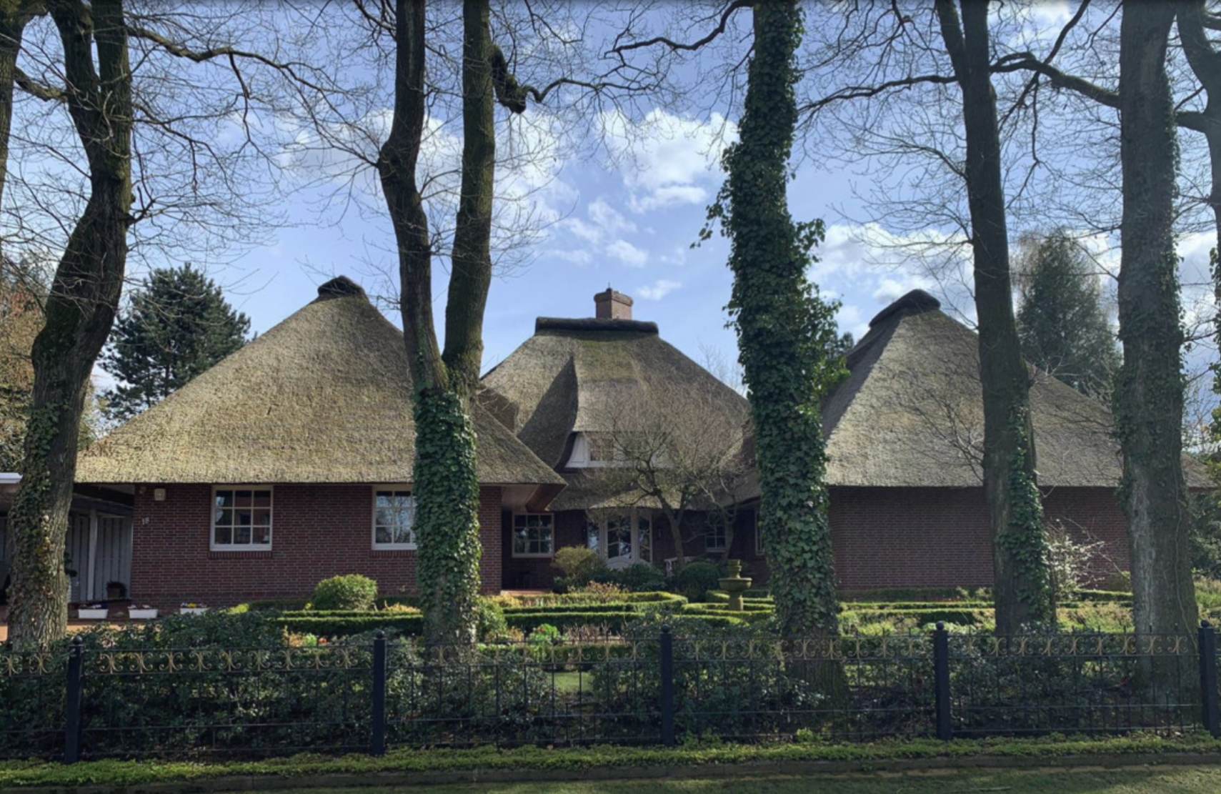 Reetdach-Traum mit Pool & Sauna in Barßel, 26676 Barßel