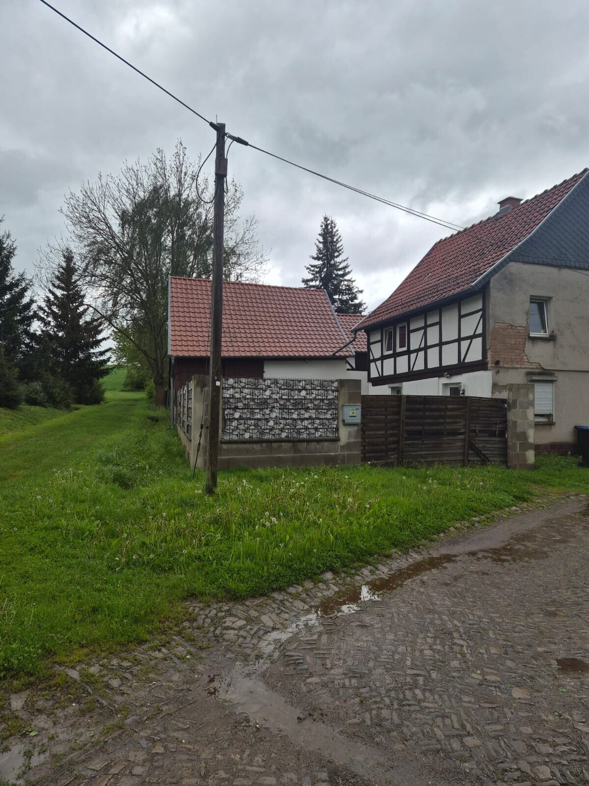 Gemütliches EFH mit großem Grundstück, 99735 Kleinfurra