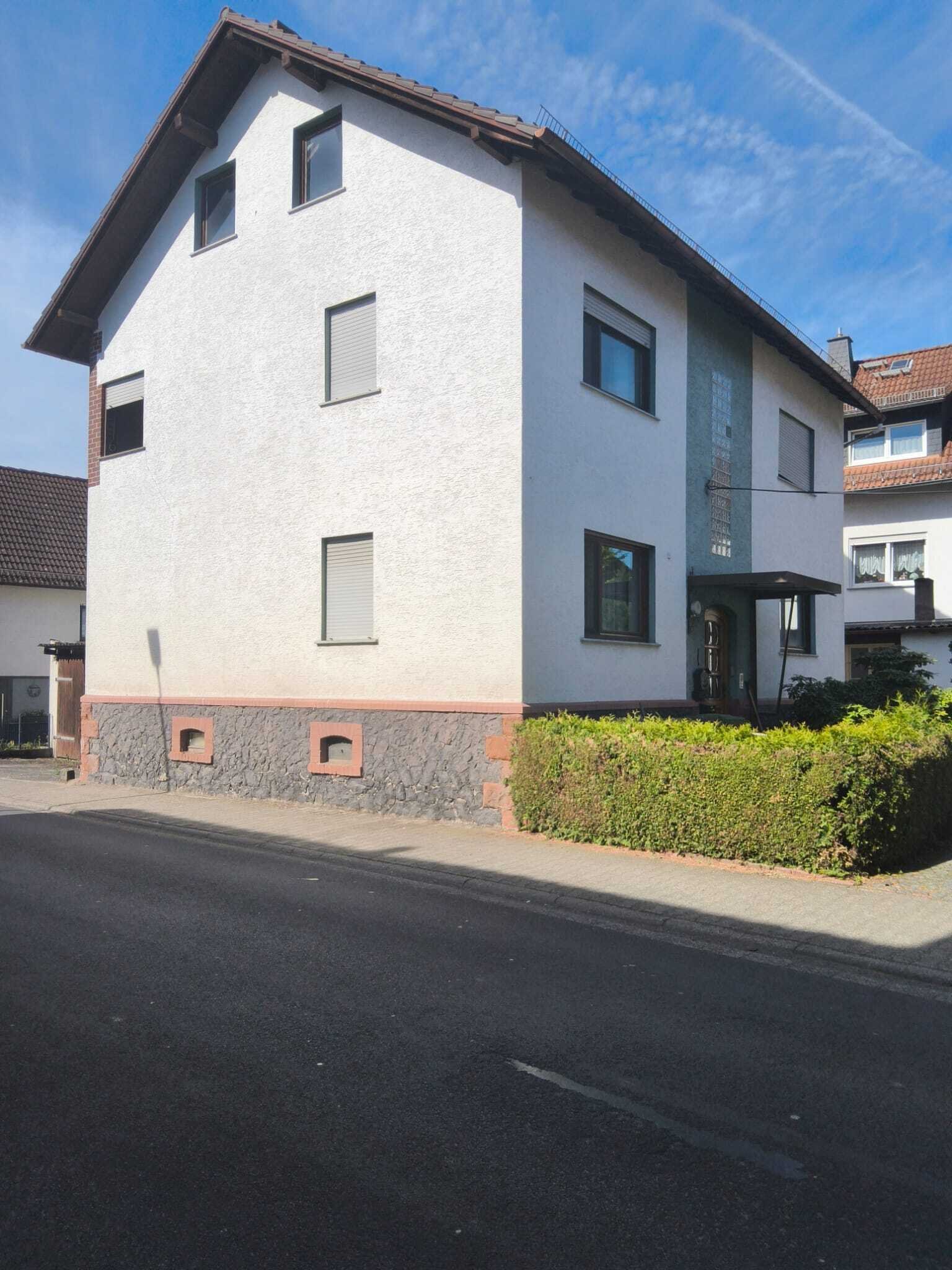 Idyllischer Bauernhof mit großem Grundstück, 63688 Gedern