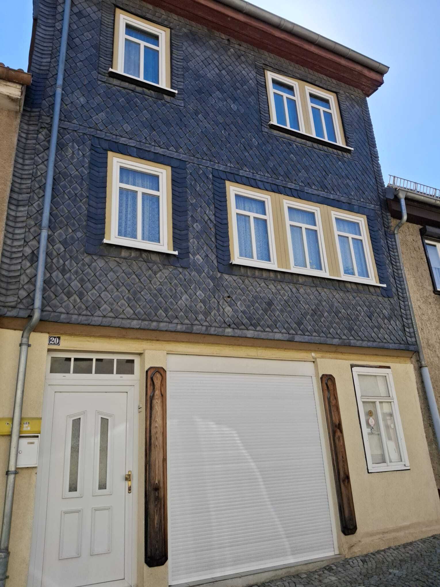 Charmantes Familienhaus in Königsee, 7426 Allendorf