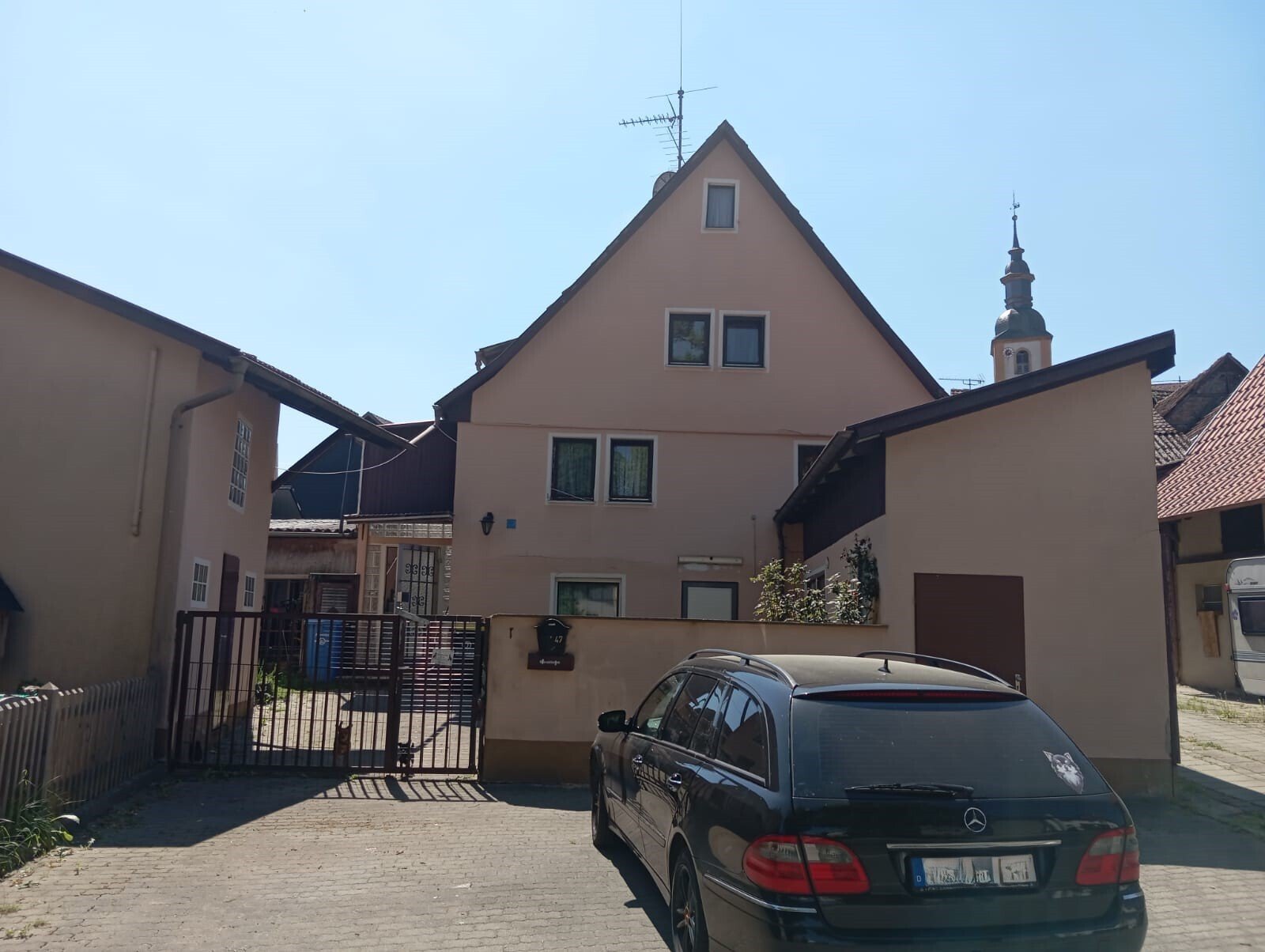 Charmantes Einfamilienhaus mit Nebengebäude, 97650 Fladungen