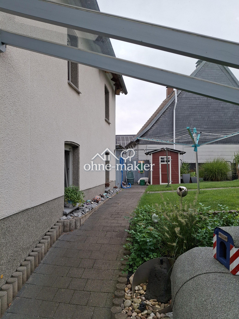 image-65421279