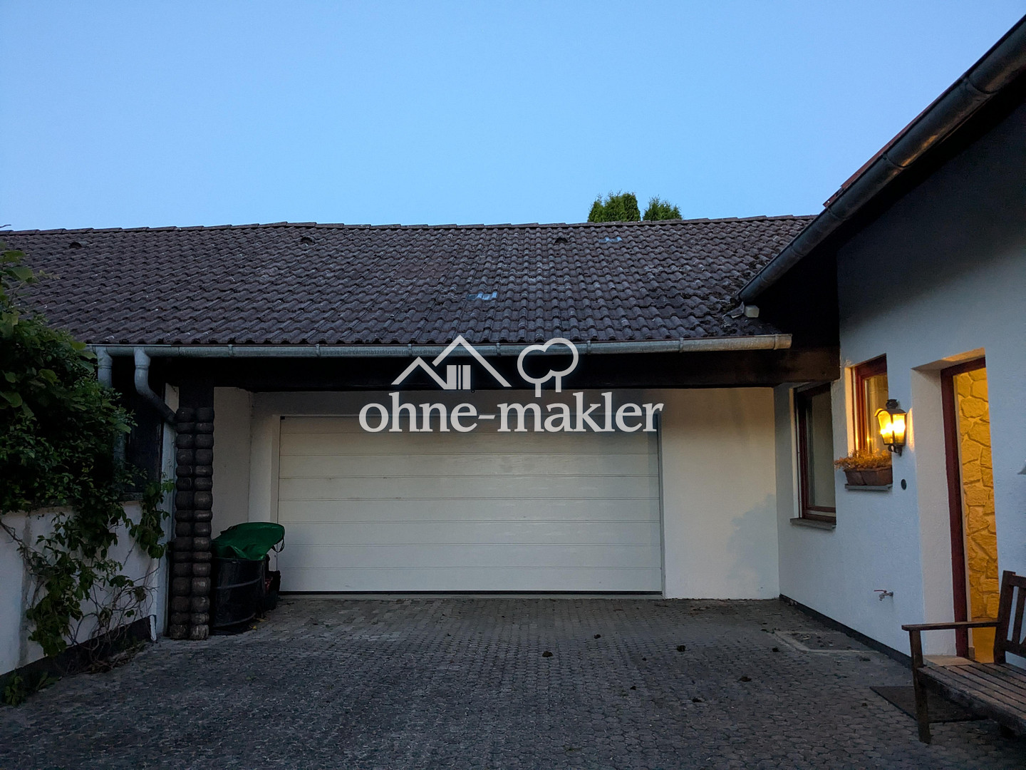 image-65995953