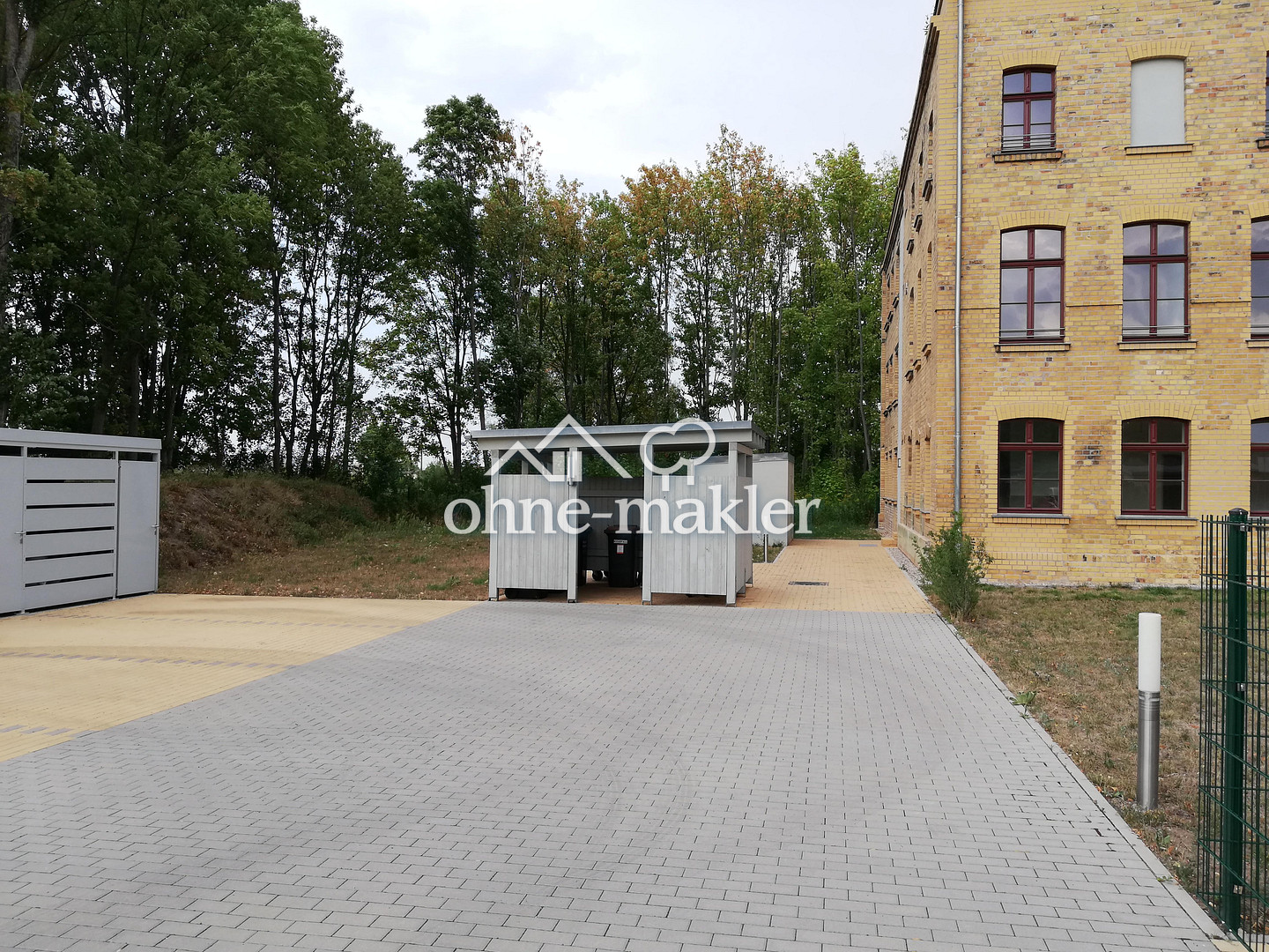 image-66432854