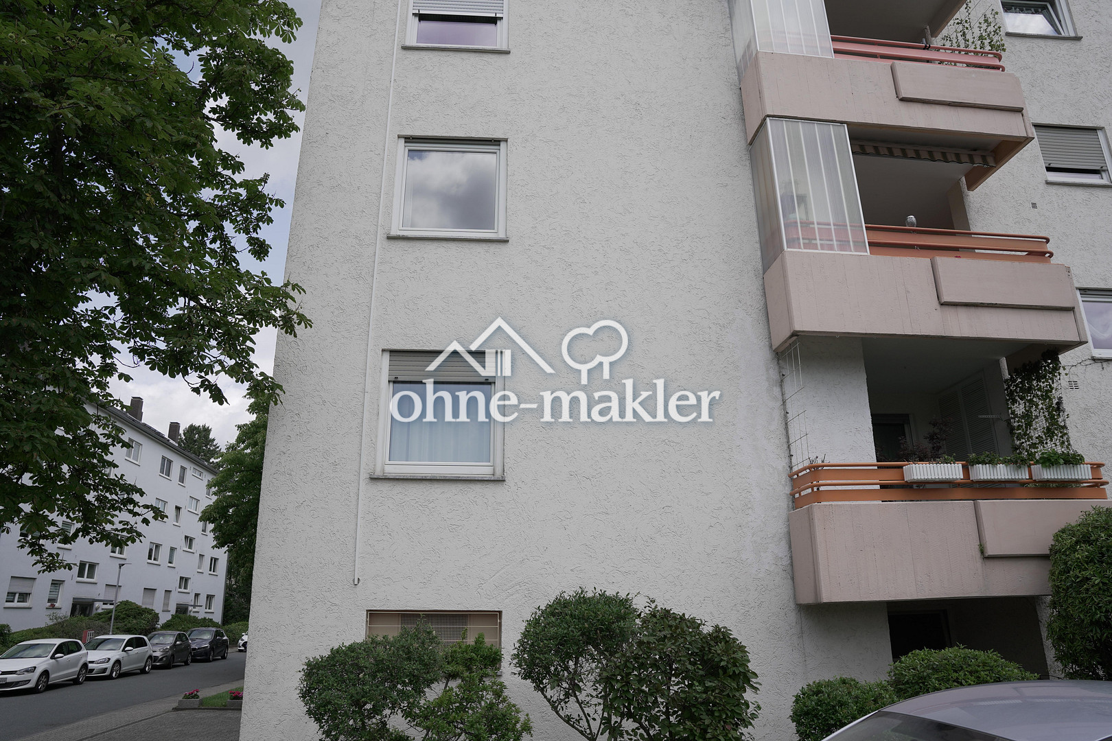 image-64132929