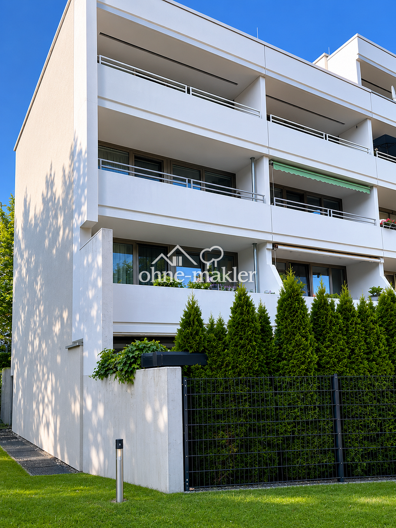 Ruhe im Grünen - 4-Zimmer-Wohnung mit Balkonblick, 95445 Bayreuth