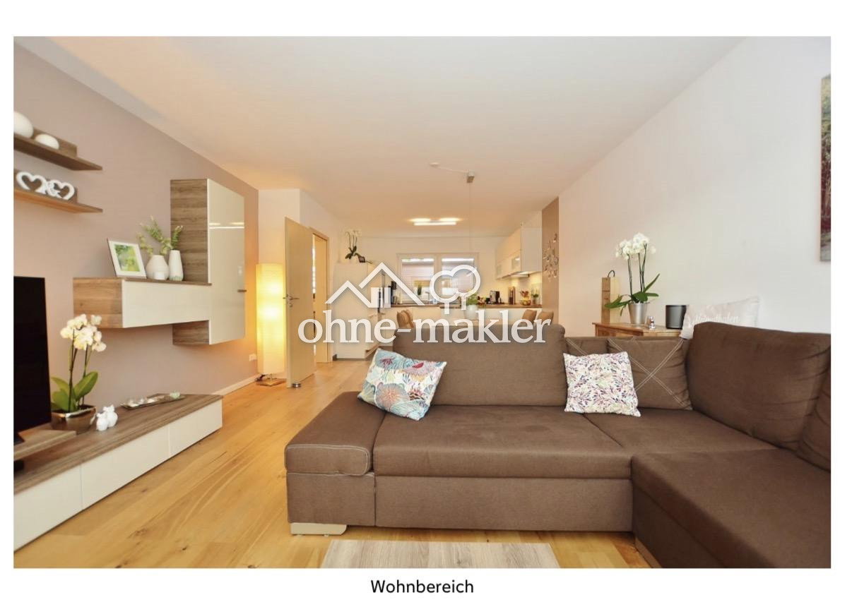 Reihenhaus mit Garten und Garage in Wolfsburg-Laagberg, 38440 Wolfsburg