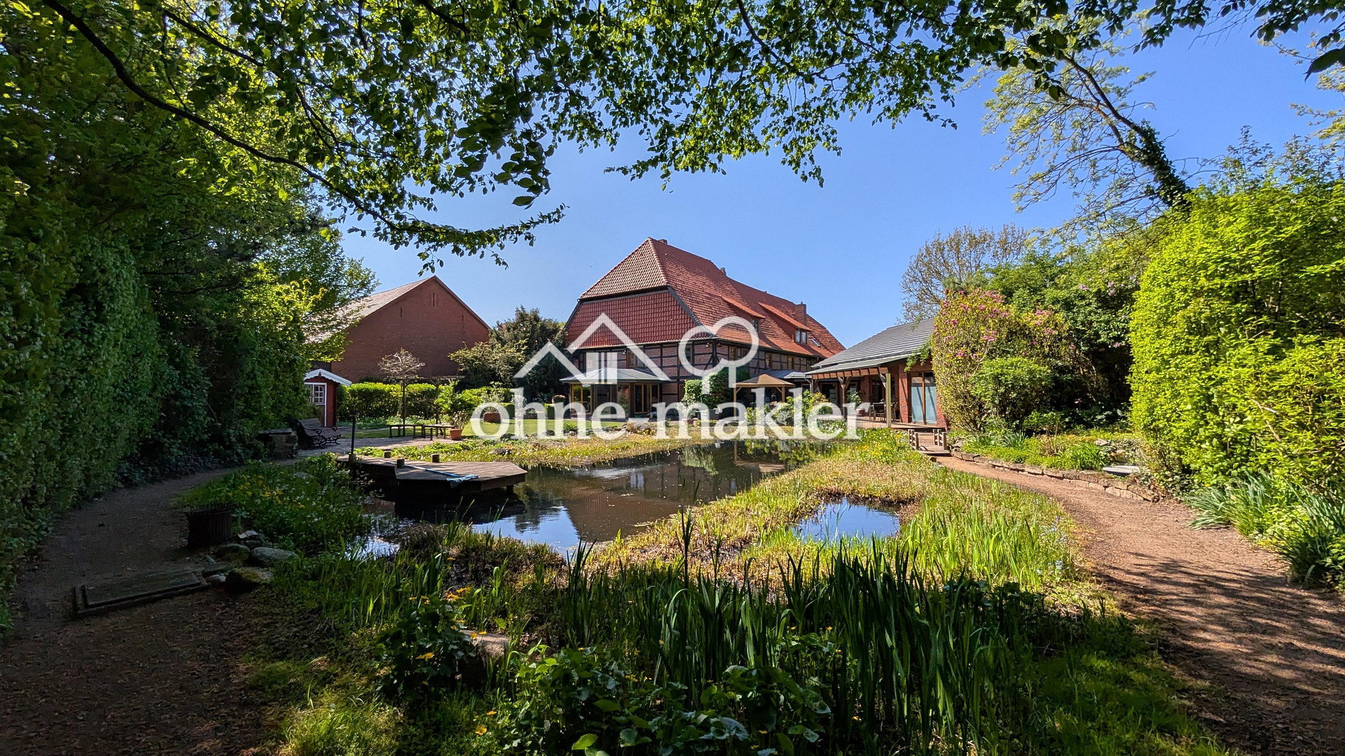 Idyllisches Landhaus mit Hallenbad und Naturbadeteich, 31249 Hohenhameln