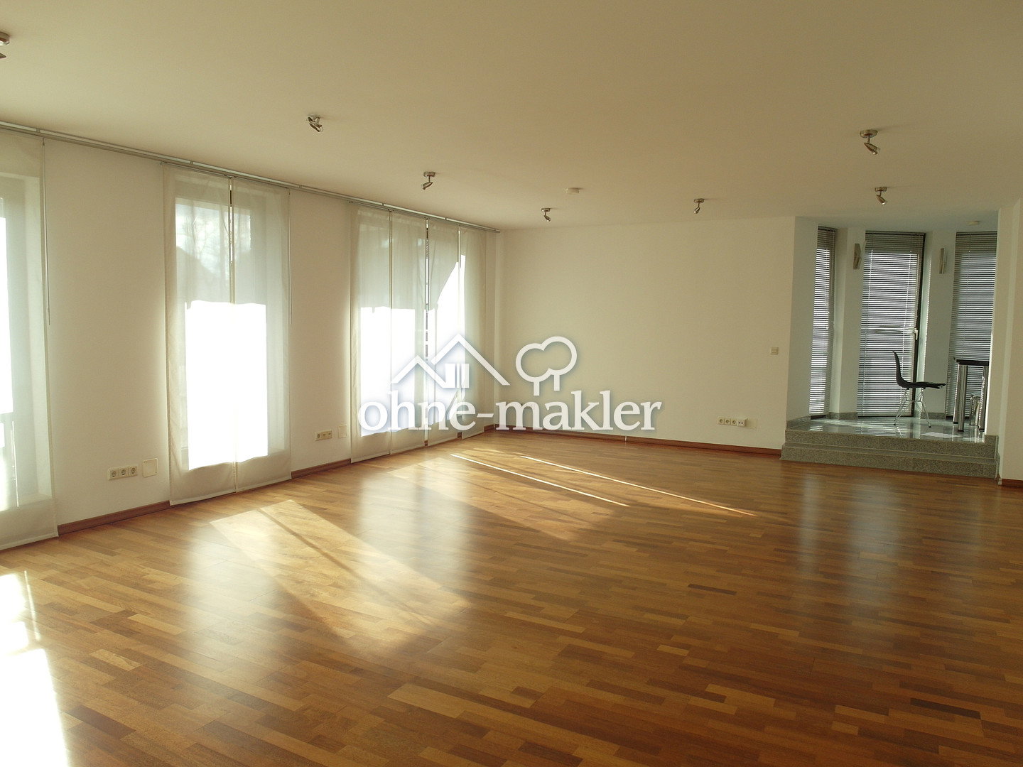 Luxuswohnung mit Garten und Spielplatz, 40667 Meerbusch