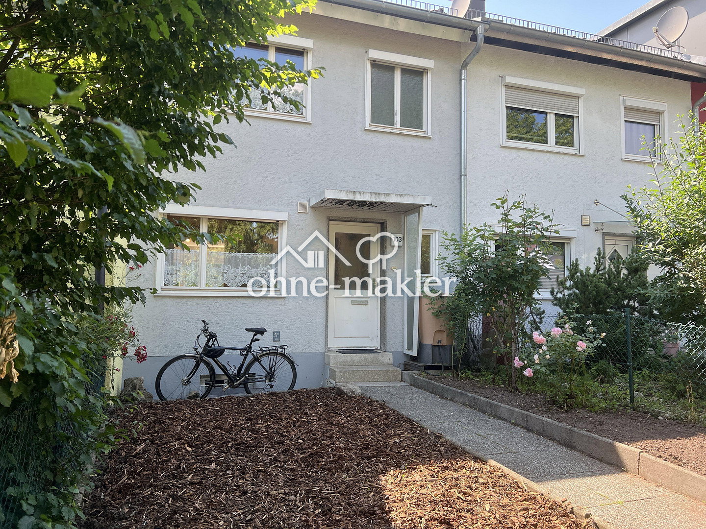 Charmantes Reihenhaus mit Dachboden Garten, 71067 Sindelfingen