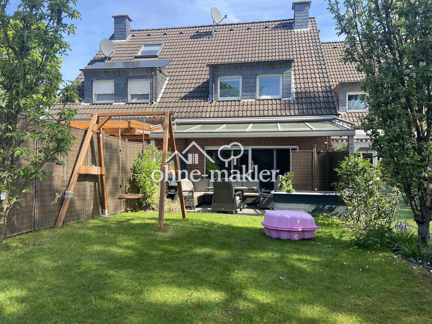 Reihenhaus in Wald Südgarten & Garage, 42719 Solingen (Gräfrath Merscheid Solingen-Mitte Wald)