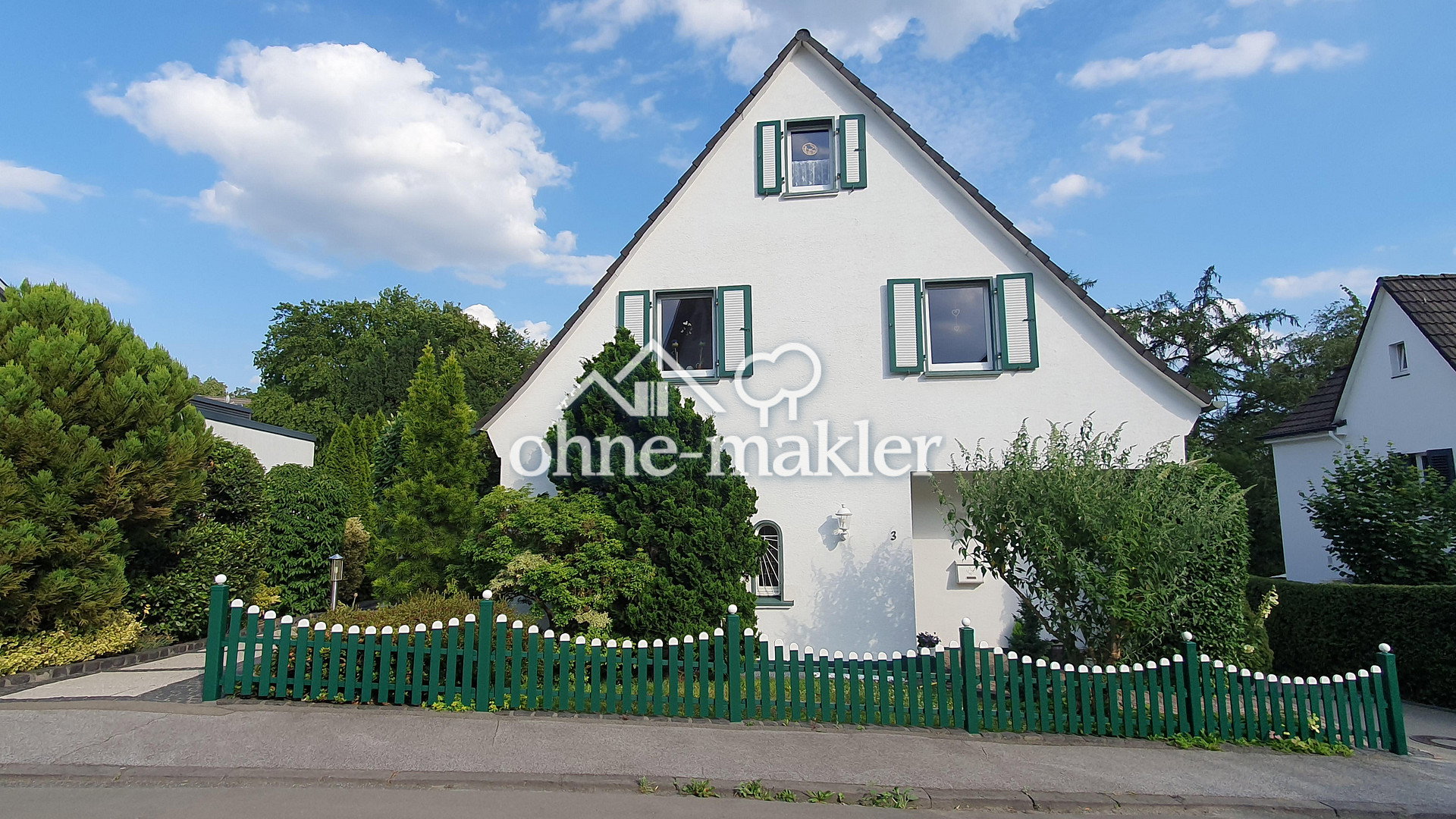 Familienparadies mit Pool & Einliegerwohnung, 42859 Remscheid (Innen Süd)