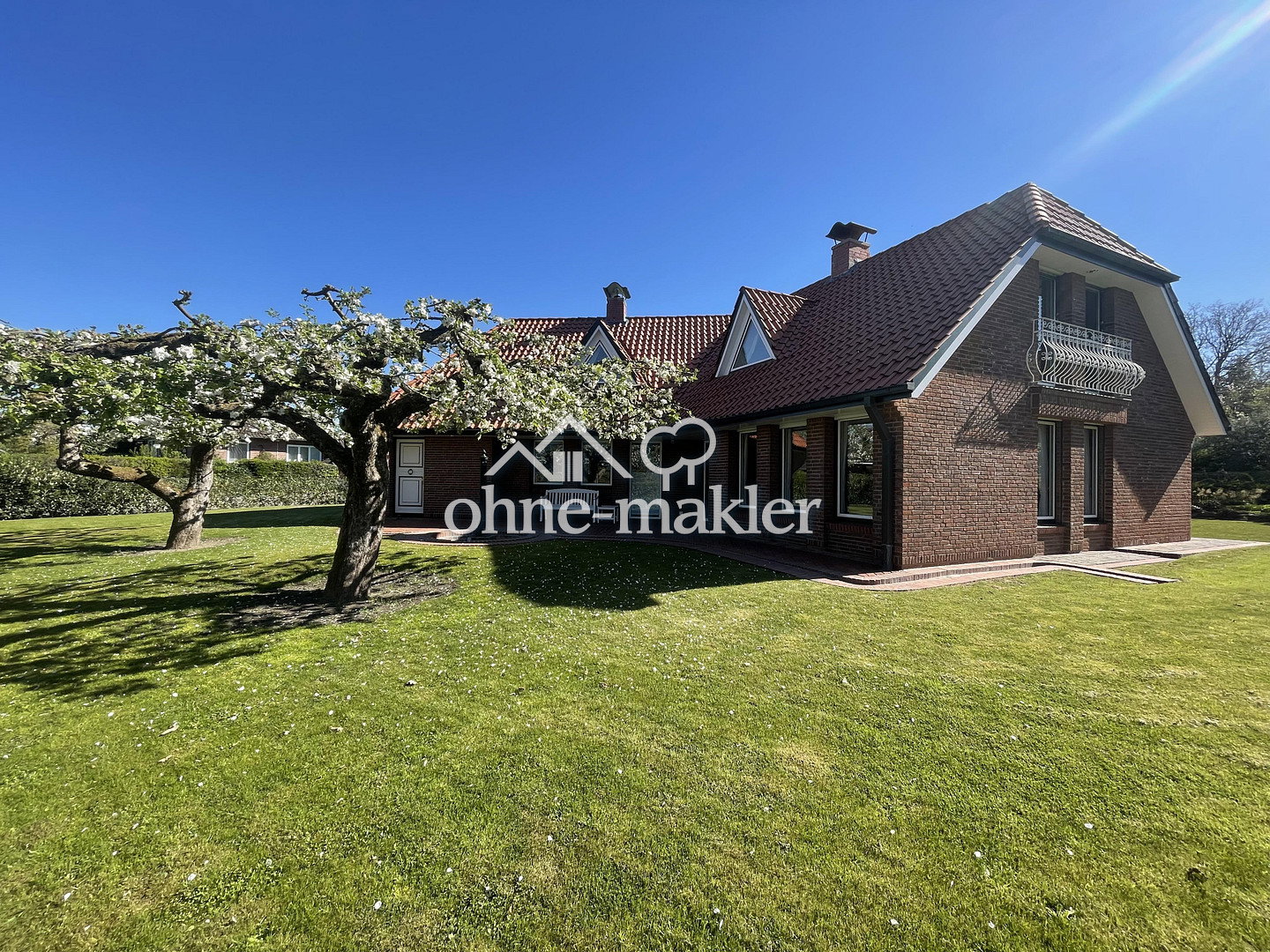 Einfamilienhaus mit großem Garten in ruhiger Lage, 21680 Stade
