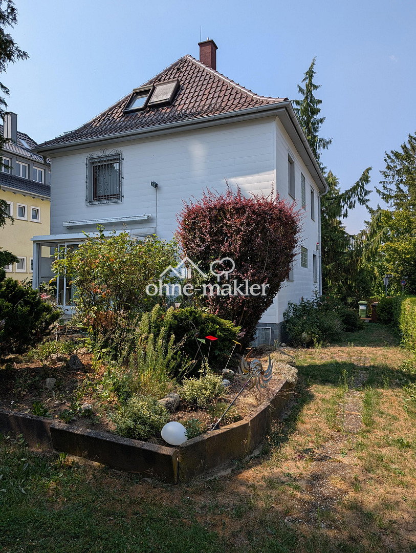 charmantes freistehendes Haus in Stuttgart-Vaihingen, 70563 Stuttgart (Vaihingen)