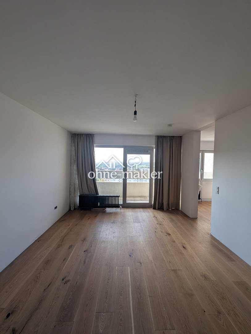 Ludwigsfeld Helle Wohnung mit 3 Balkonen, 89231 Neu-Ulm