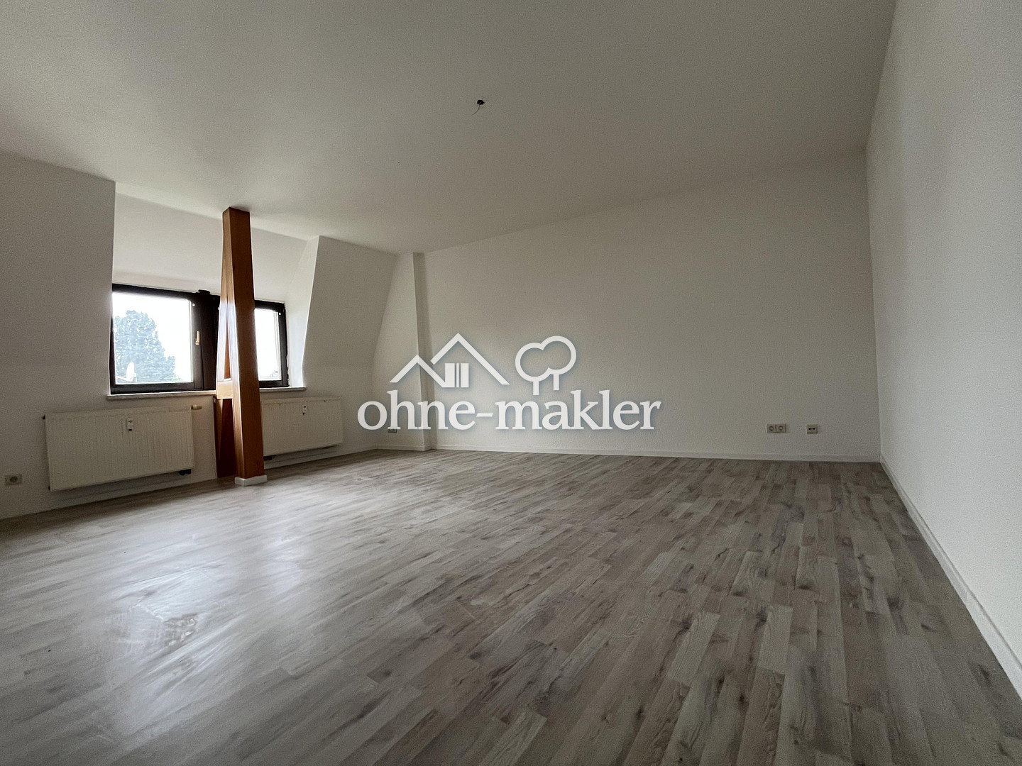 Dachgeschosswohnung mit Ausblick – Zwickau-Nord – Thomas-Mann-Straße 13, 8058 Zwickau – Vorschaubild 11