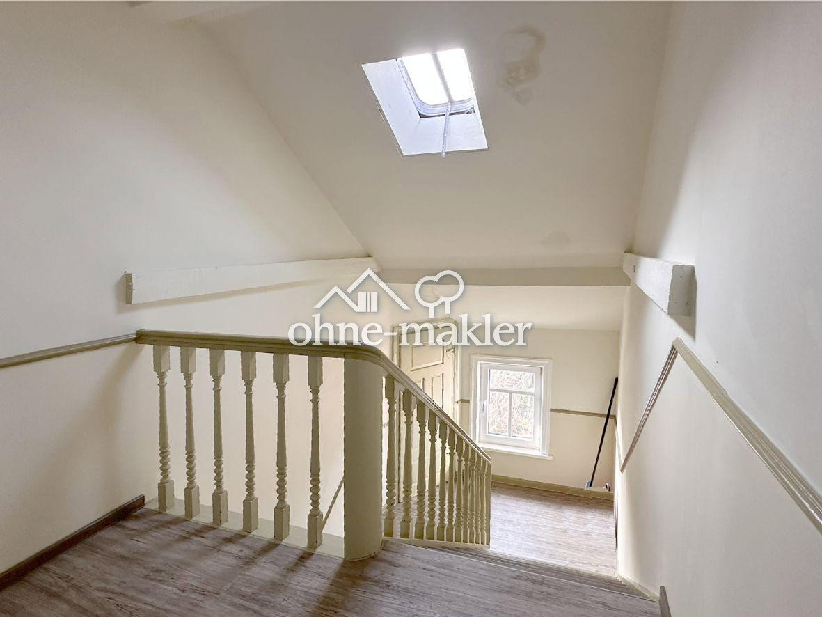 Dachgeschosswohnung in Jena – idyllischer Garten – Helmboldstr. 3, 7749 Jena – Vorschaubild 9