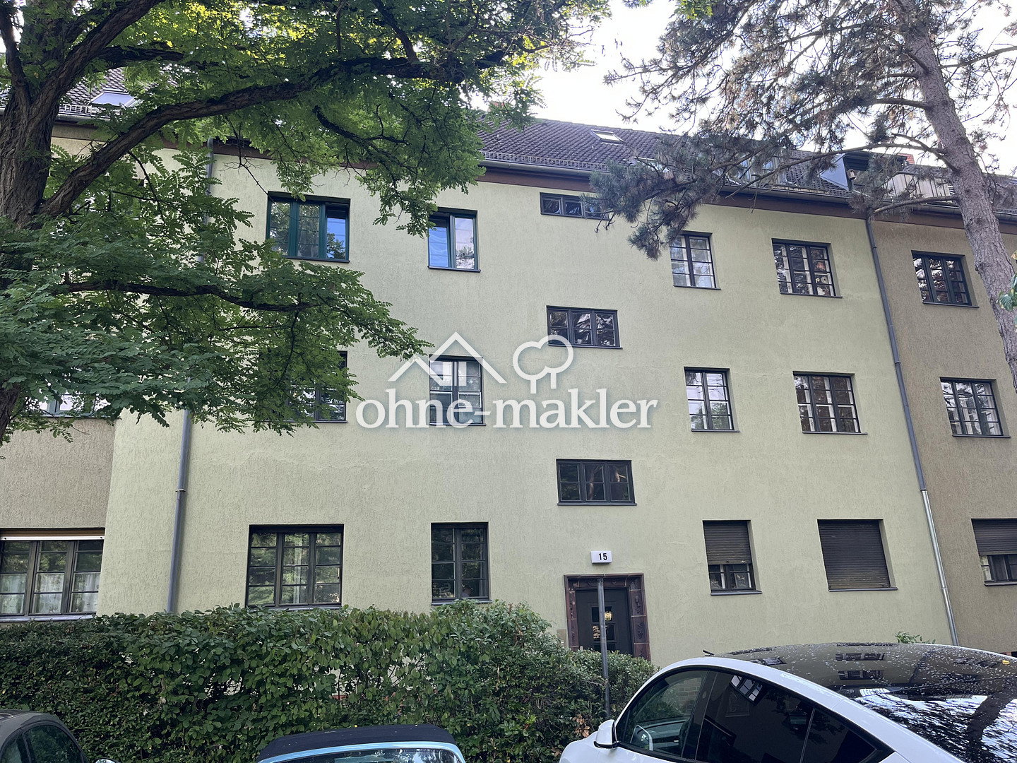 Frisch saniert & provisionsfrei – Ihr neues Zuhause – Laehr`scher Jagdweg 15, 14167 Berlin – Vorschaubild 2