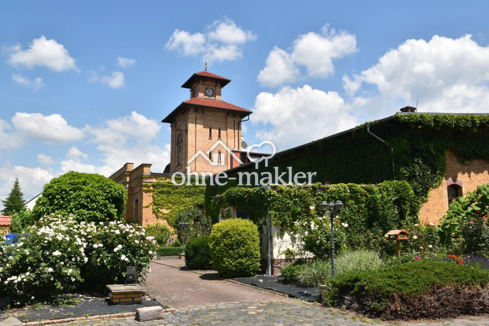 denkmalgeschützte Wohnung mit Grünblick, 8451 Crimmitschau