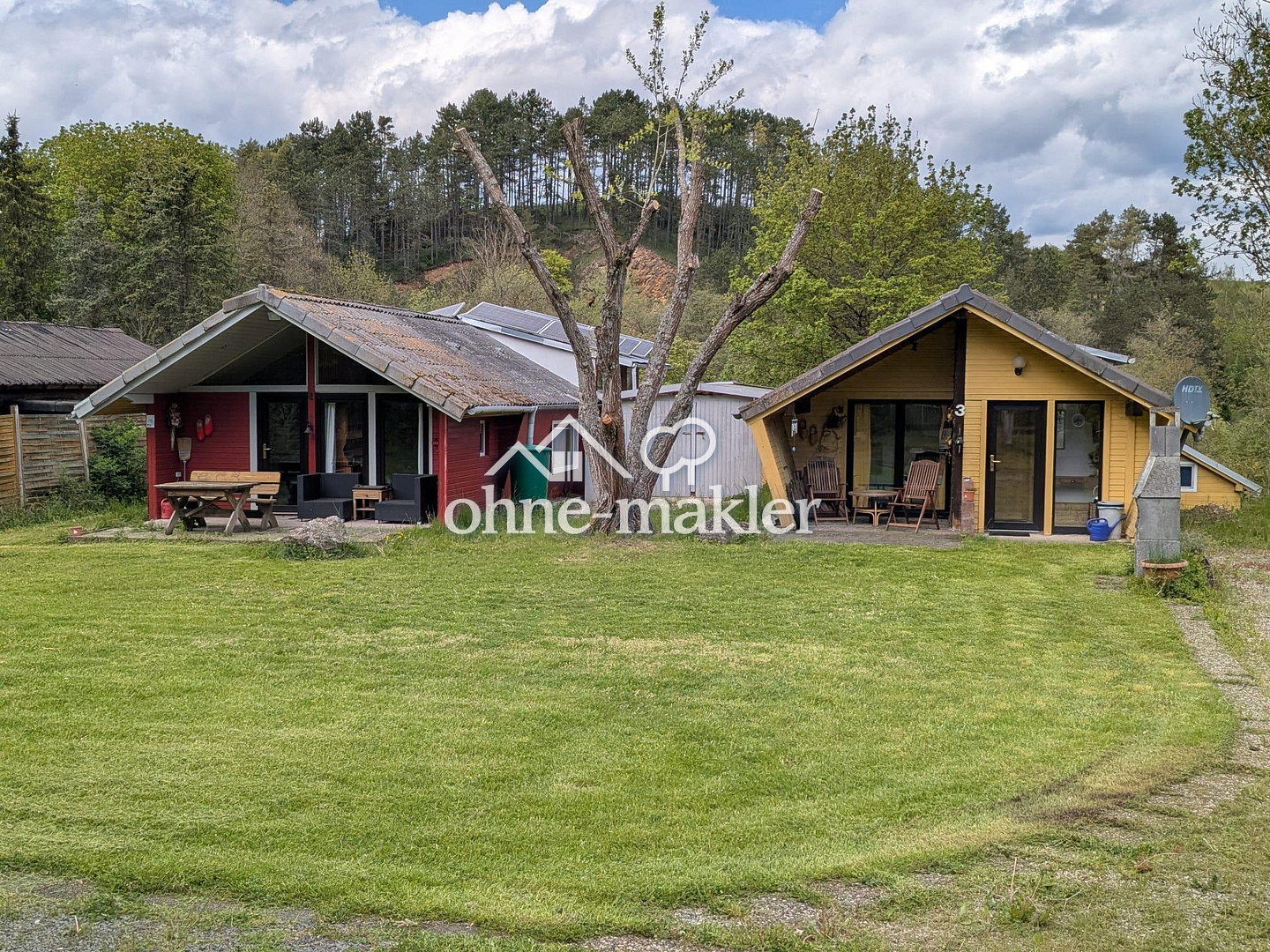 Eifeler Traum 2 Ferienhäuser zum Kauf, 53945 Blankenheim