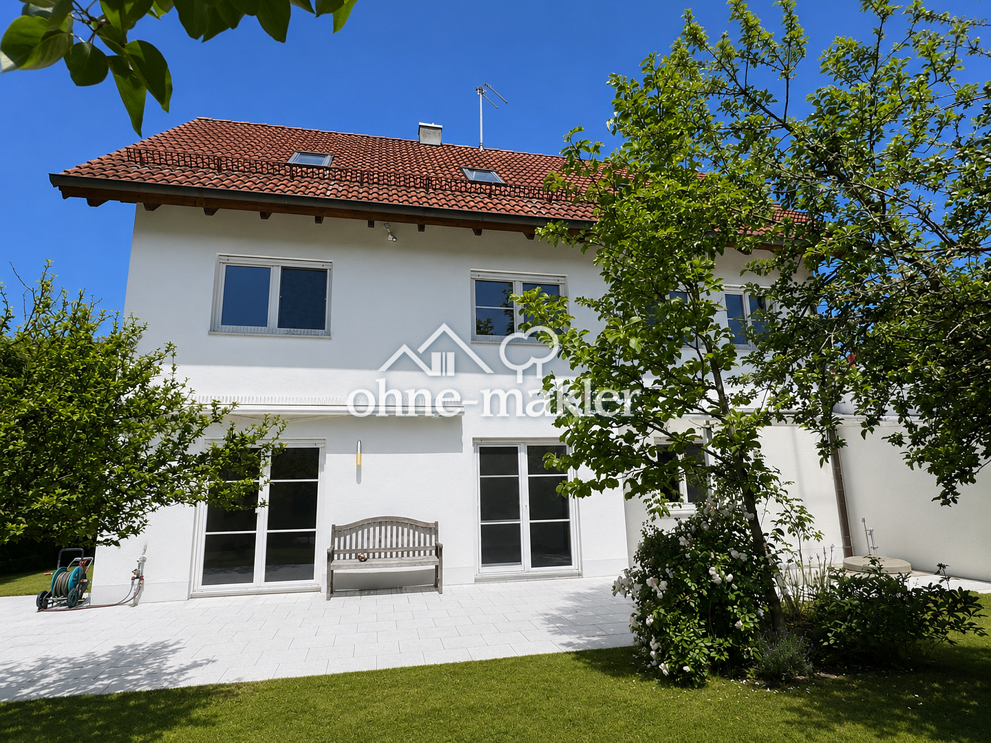 Großzügiges Einfamilienhaus in Wartenberg, 85456 Wartenberg