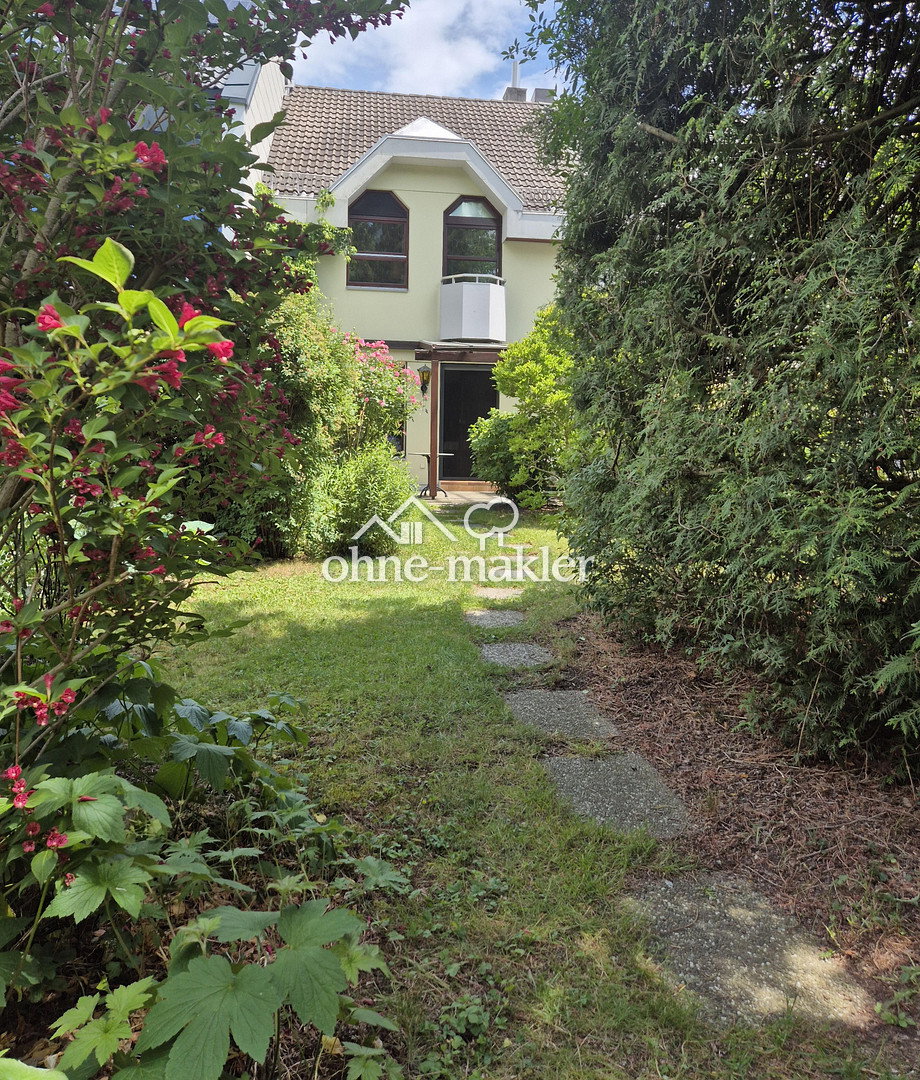 Reihenmittelhaus mit Garten in Bogenhausen, 81929 München (Bogenhausen Trudering-Riem)