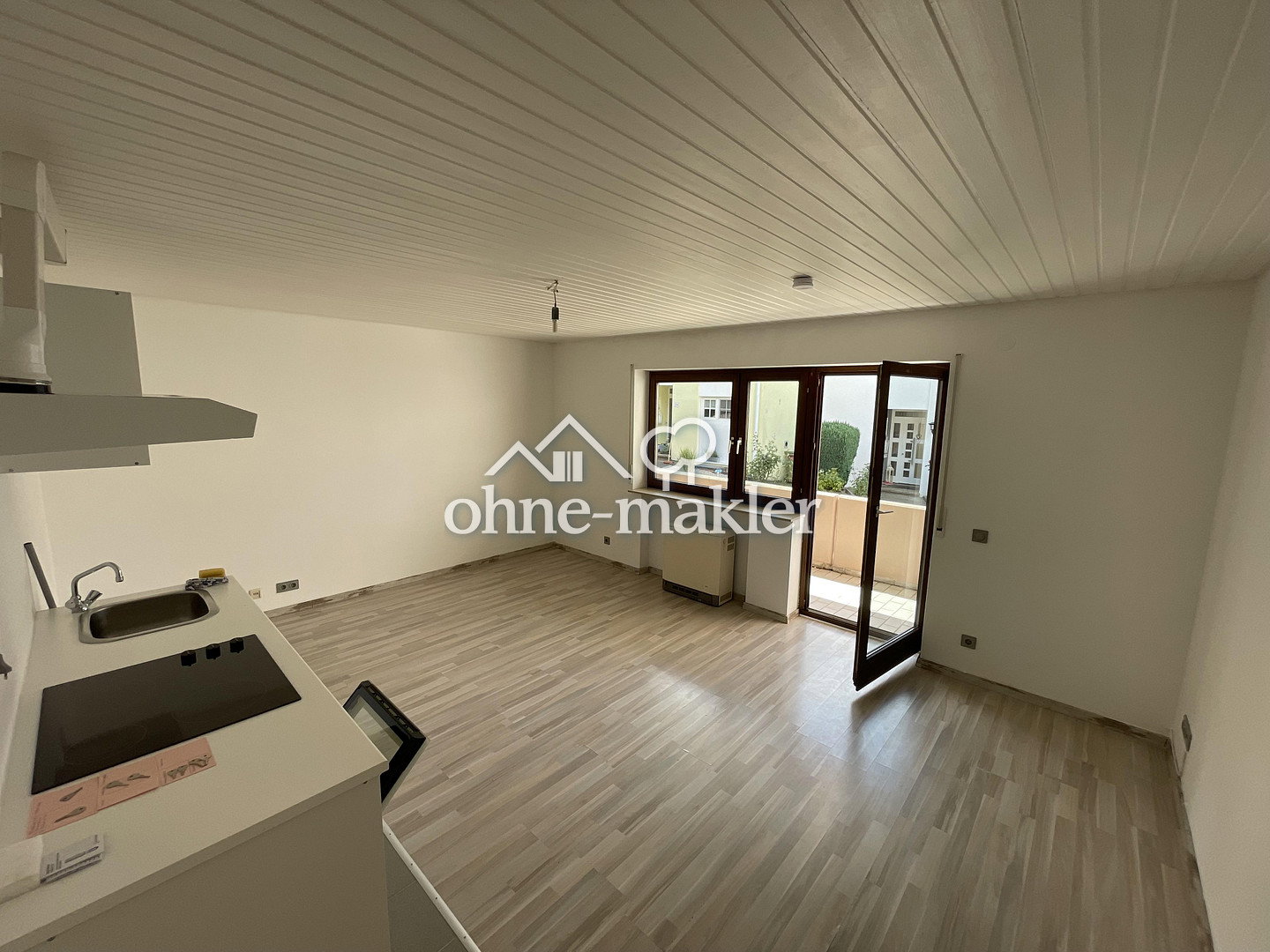 Heller Balkon & Toplage in Pfedelbach, 74629 Pfedelbach