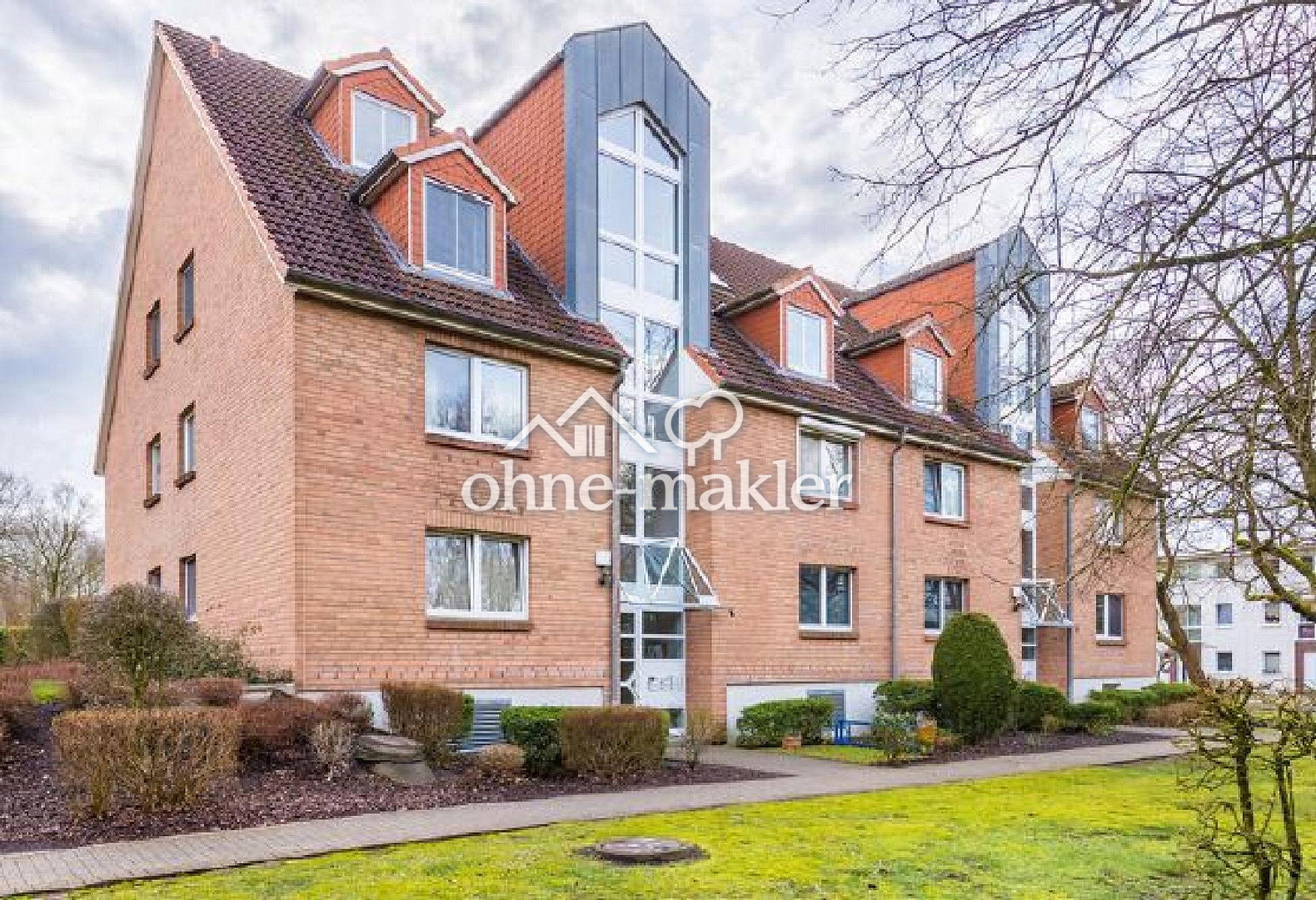 Dachgeschosswohnung in Norderstedt – ruhig & hell, 22844 Norderstedt