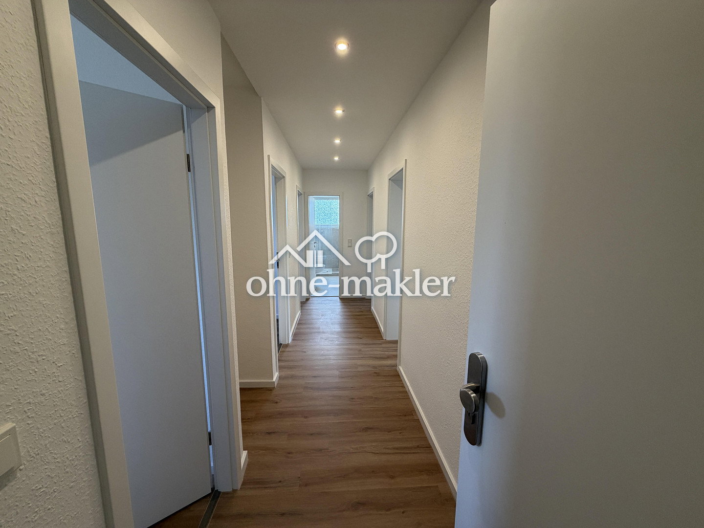 Kernsanierte 4-Zimmer-Wohnung in Wiesbaden, 65199 Wiesbaden (Biebrich Dotzheim Frauenstein Wiesbaden)