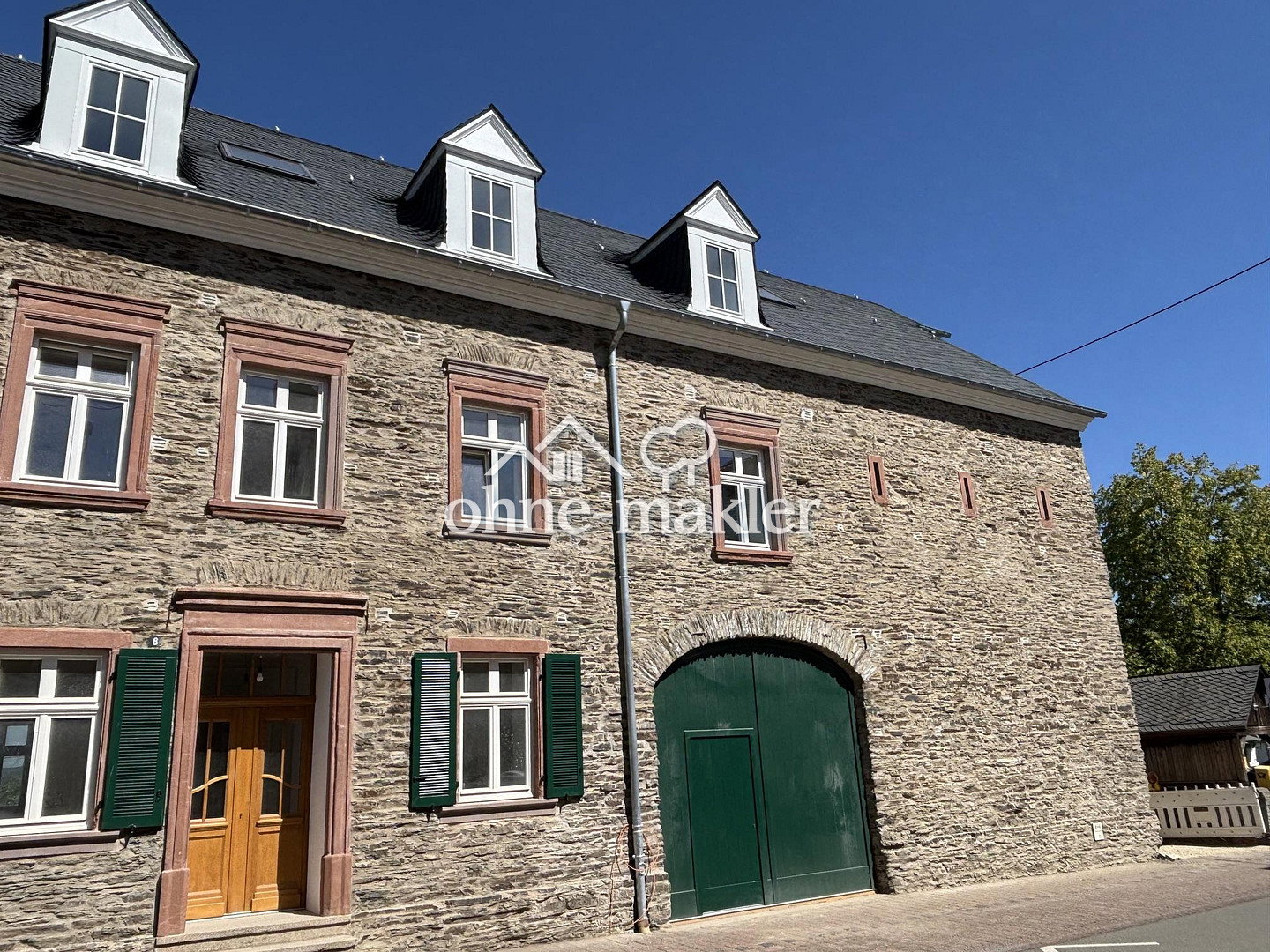 Denkmal-Maisonette mit Terrasse & Flair, 54518 Osann-Monzel