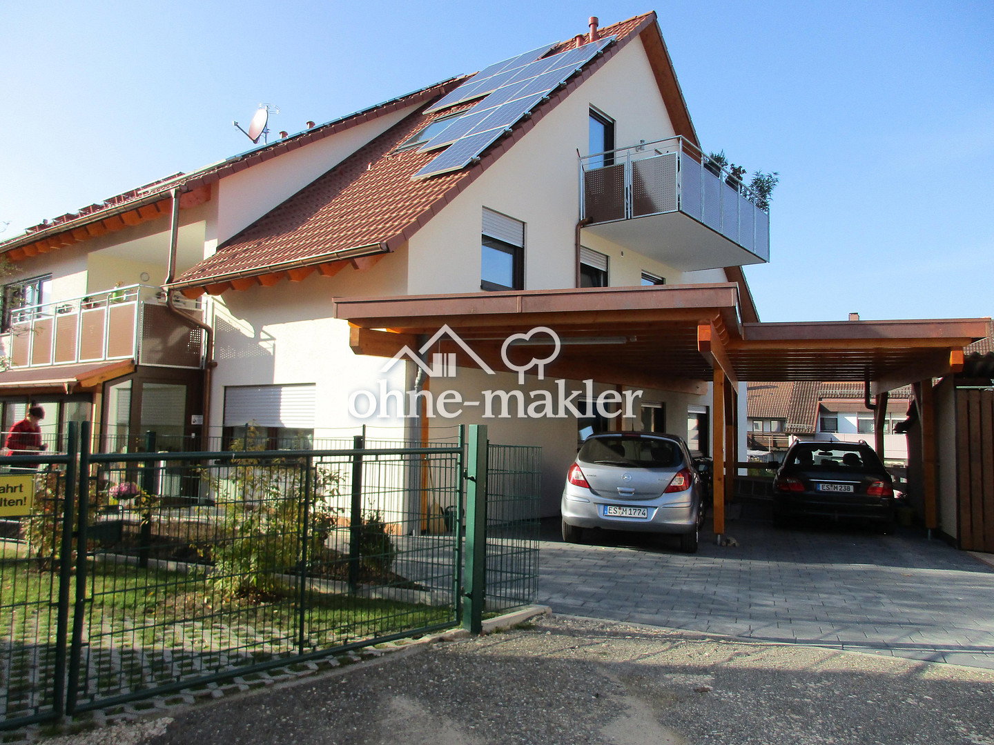 Neuffen Helle Wohnung mit Einbauküche & Terrasse, 72639 Neuffen