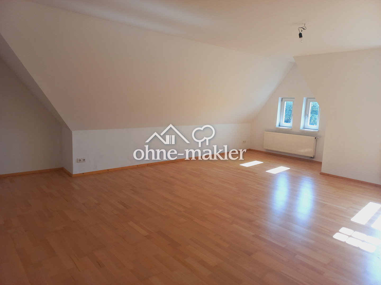 charmante Dachgeschosswohnung in Nordhausen, 99734 Nordhausen
