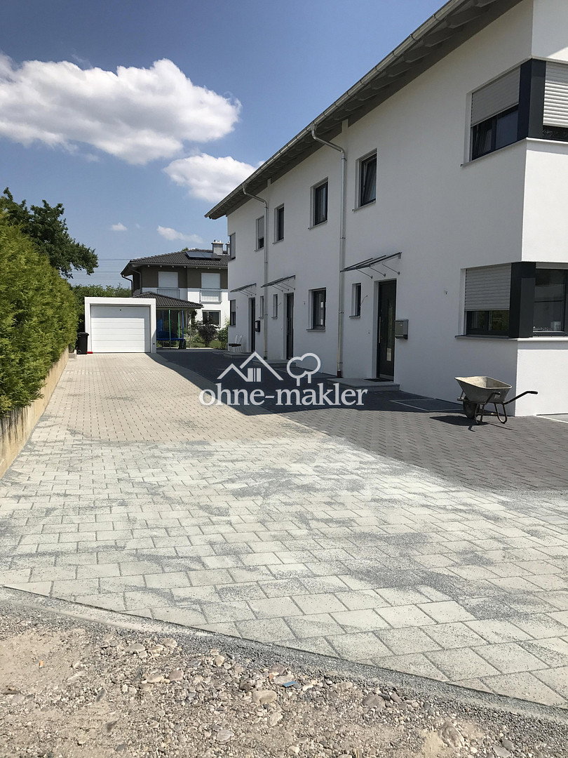 Traumhaus mit Dachterrasse in Raubling, 83064 Raubling (Pfraundorf)