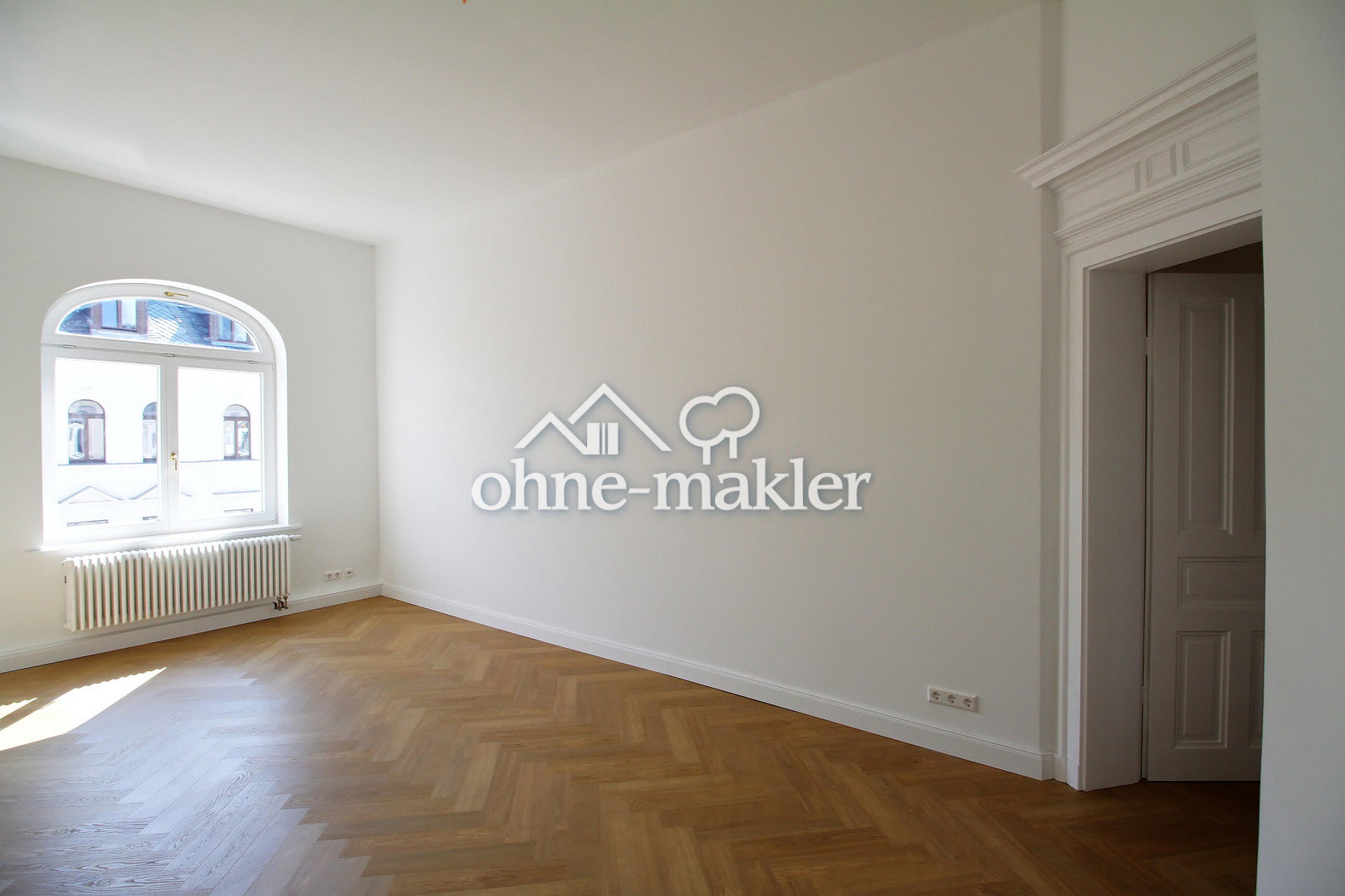 Berlin-Mitte Stilvolle Maisonette mit Balkonen, 10589 Berlin (Charlottenburg-Wilmersdorf Charlottenburg Kolonie Gerickes Hof)