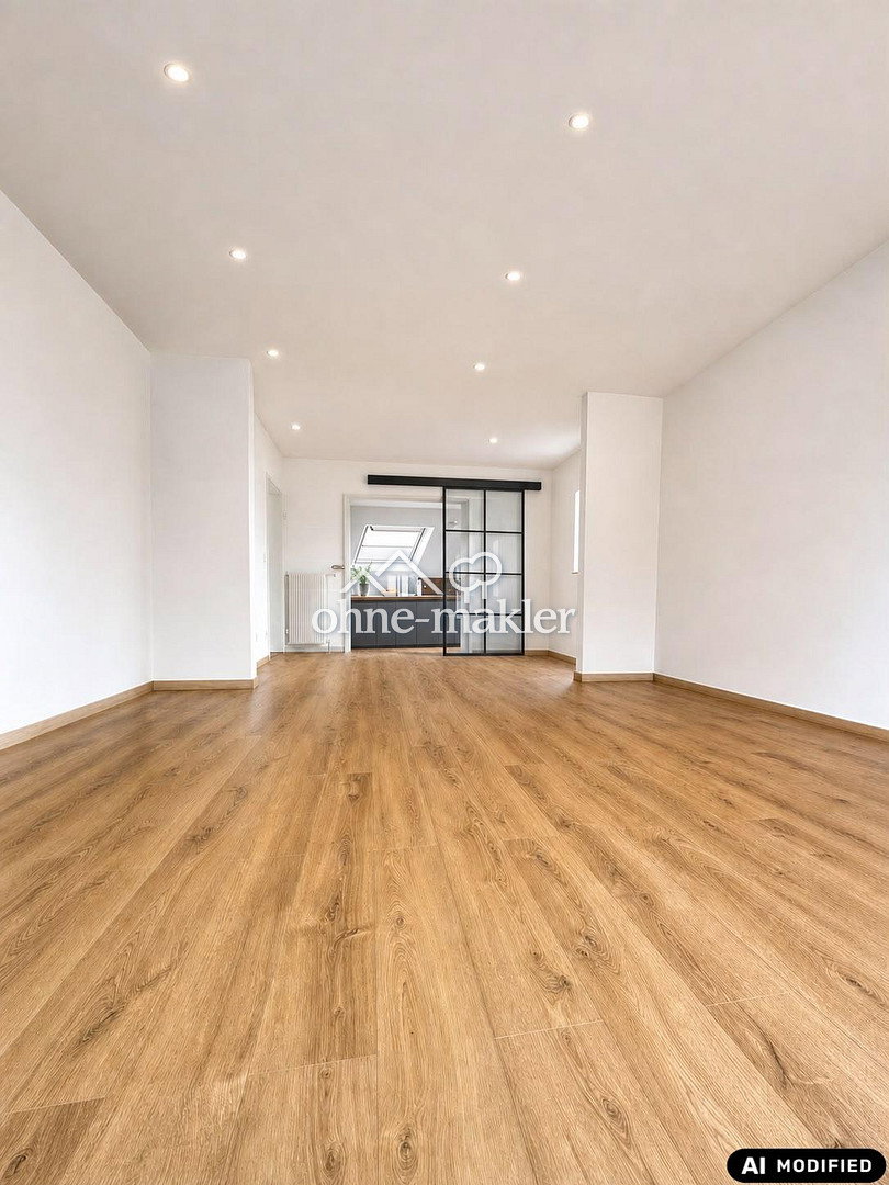 DG-Wohnung mit Balkon & Erstbezug, 8112 Wilkau-Haßlau