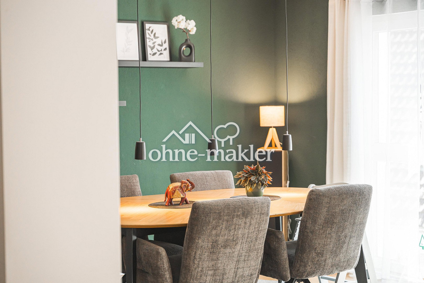 Exklusive Doppelhaushälfte in ruhiger Lage, 70329 Stuttgart (Hedelfingen Obertürkheim Rohracker Uhlbach)