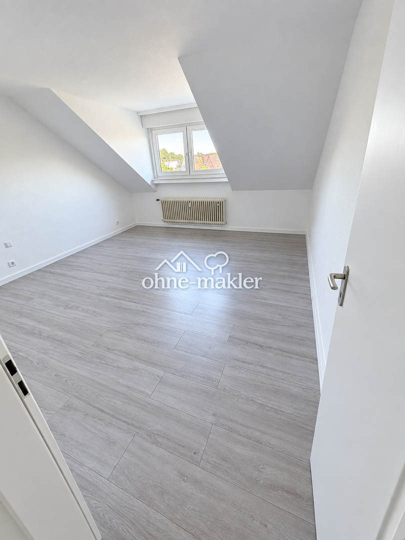 Dachgeschosswohnung in Emsdetten – modern & hell, 48282 Emsdetten