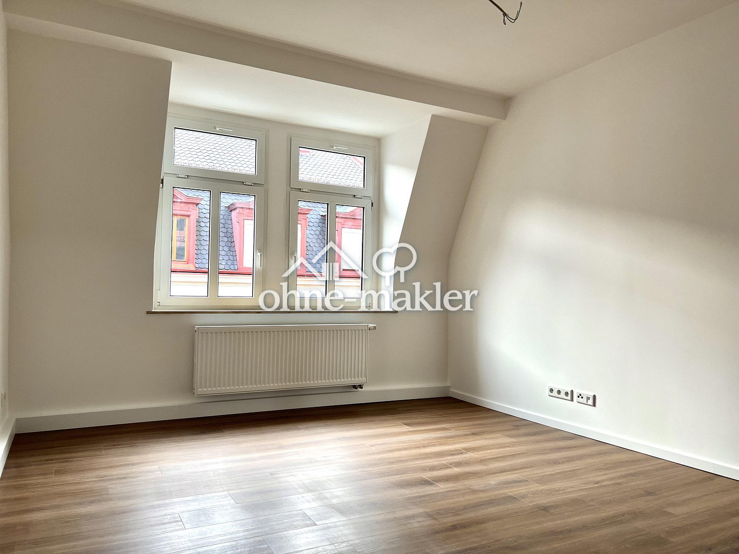 Helle 2-Zimmer-Wohnung in Fürth - Top Lage, 90766 Fürth (Eigenes Heim Hardhöhe Unterfarrnbach Weststadt)