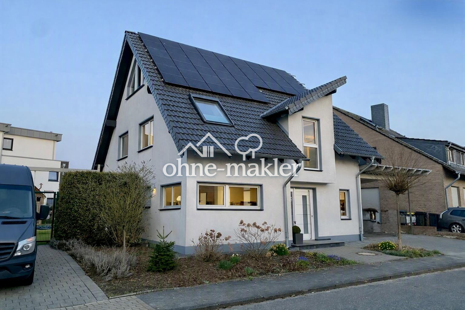 Pool, Kamin & Top-Lage in Korschenbroich, 41352 Korschenbroich (Kleinenbroich)