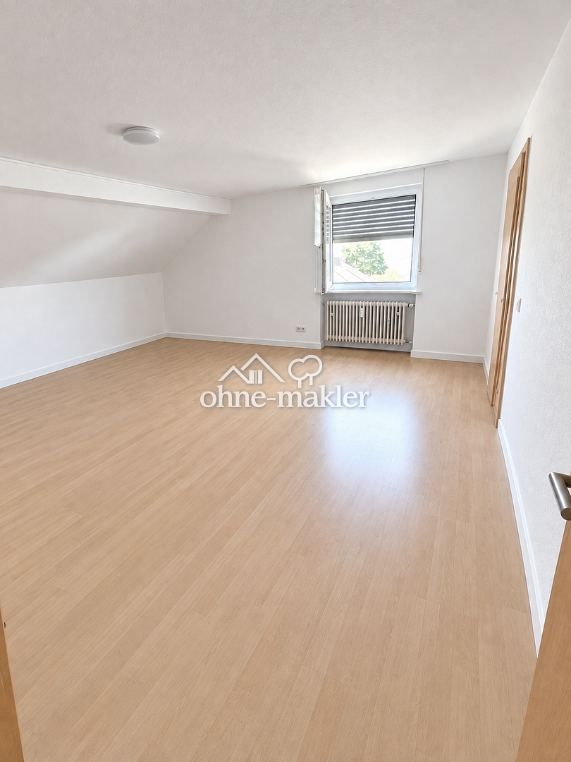 Dachgeschosswohnung in Lindenstruth – ruhig & hell, 35447 Reiskirchen