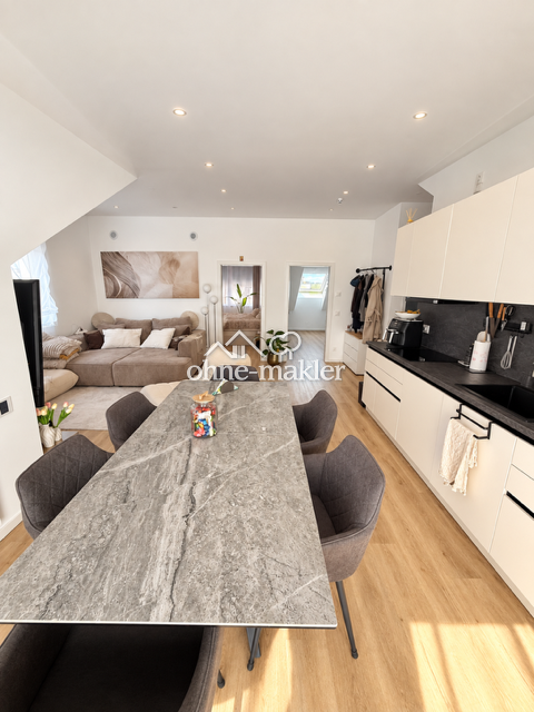 Dachgeschosswohnung in Jockgrim – provisionsfrei, 76751 Jockgrim