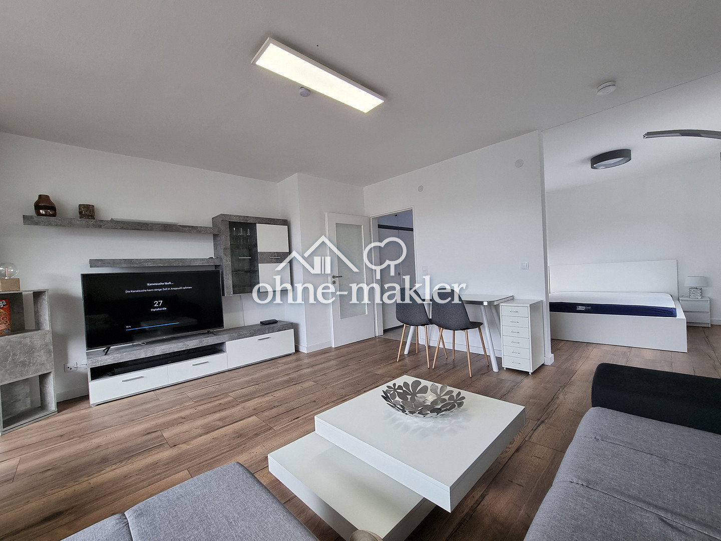Uni/HBF Nähe Möblierte Wohnung mit Logia, 42119 Wuppertal (Elberfeld)