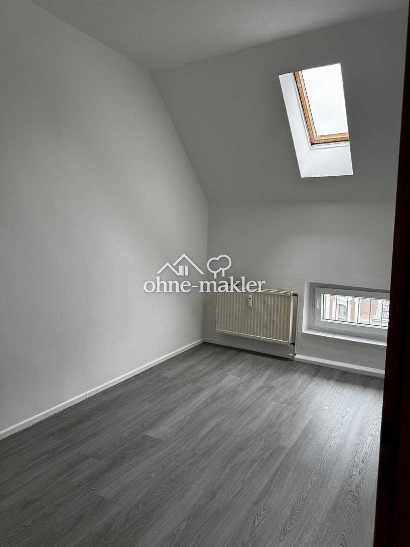 Dachgeschosswohnung mit Flair in Bochum, 44803 Bochum (Altenbochum Laer Wiemelhausen)