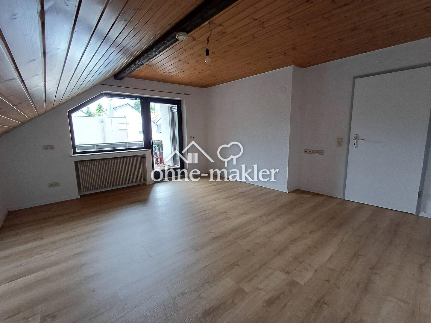 Gemütliche 4-Zimmer Dachgeschosswohnung in Biberach zu vermieten, 88400 Biberach an der Riß
