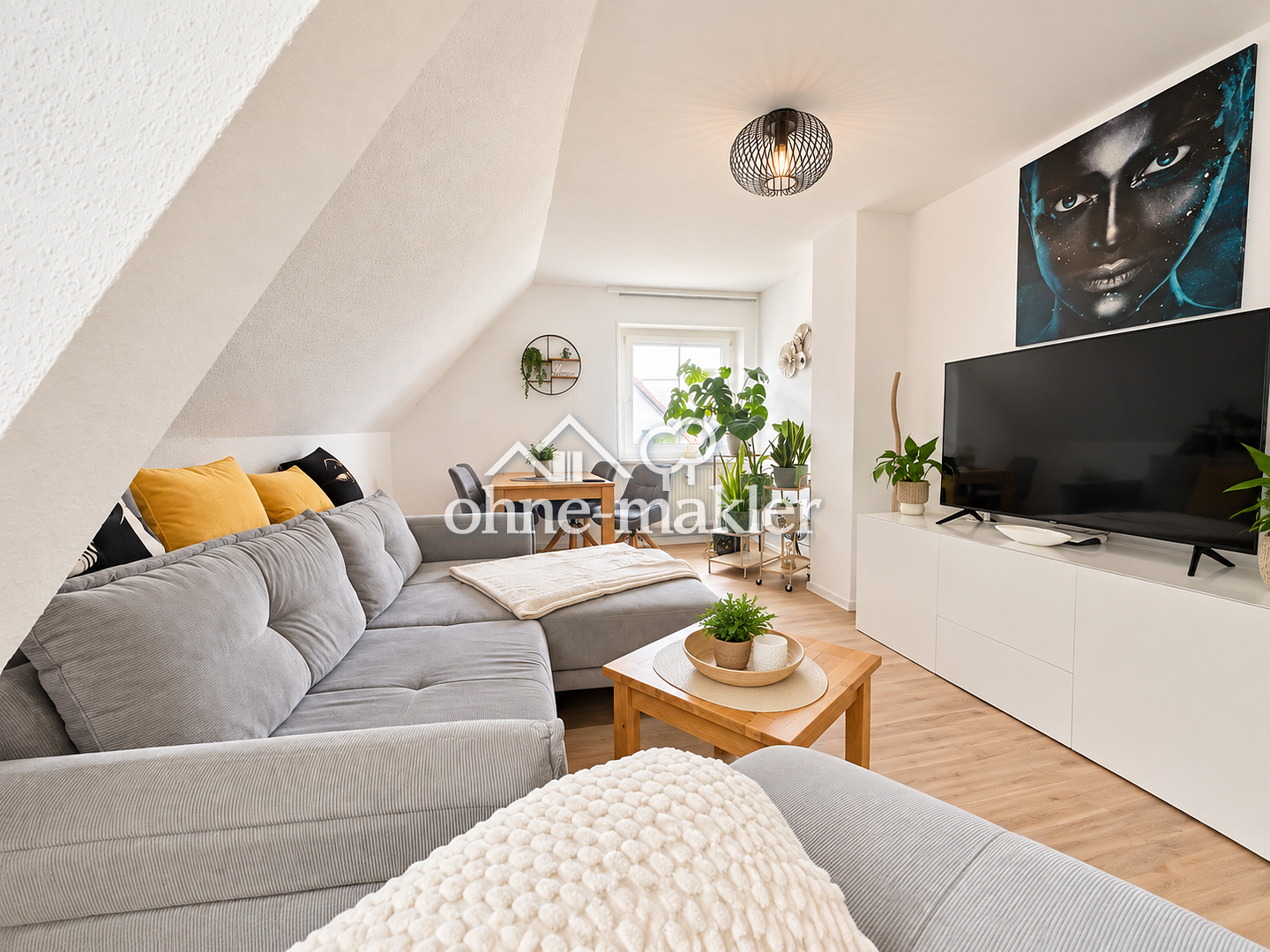 Dachgeschosswohnung in Castrop-Rauxel-Ickern, 44581 Castrop-Rauxel