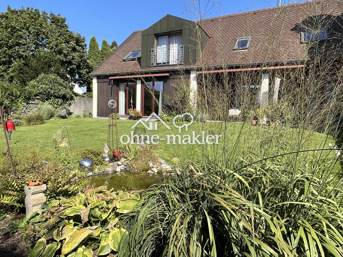 Architektenhaus mit Gartenparadies in Adelsried, 86477 Adelsried