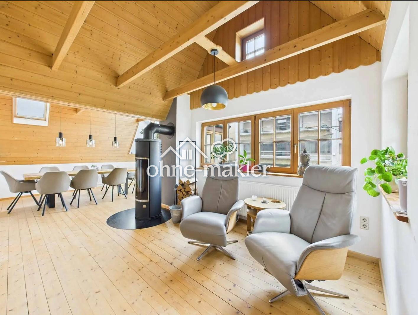 Familienparadies mit Dachterrasse in Nellingen, 73760 Ostfildern